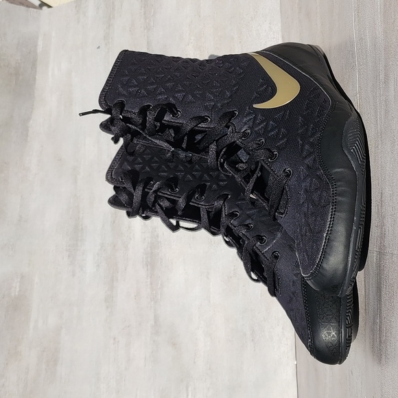 NIKE KO Black Gold Boxing Shoes Size 13